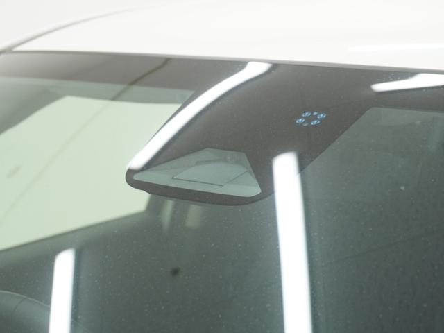 ���g���������r�d�m�r�h�m�f���J���������u�Ő��x�̍������m�\�͂𔭊��A���S�^�]���x�����܂��B�X�e�A�����O��̃R���g���[���[�ɒ��ځI