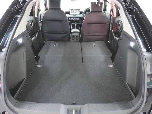 ヴェゼル ｅ：ＨＥＶＺ　ワンオーナー　禁煙車　コネクトディスプレイ　バックカメラ　ドラレコ　ＥＴＣ　渋滞追従機能付アダプティブクルーズ　シートヒーター　Ｂｌｕｅｔｏｏｔｈ　ＵＳＢ入力端子　ＬＥＤヘッドライト　電動リアゲート（13枚目）