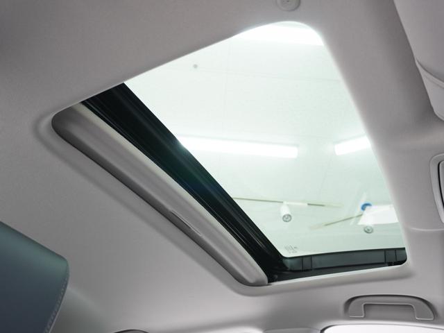 ���T�����[�t�����ԁ��J�������ӂ��K���X�T�����[�t�𑕔��B���K�ȃh���C�u�����y���݂��������܂��B