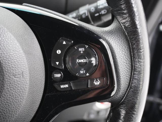 Ｎ－ＢＯＸカスタム Ｌ　ワンオーナー　禁煙車　９インチ純正ナビ　前後ドラレコ　ＥＴＣ　バックカメラ　片側電動スライドドア　アダプティブクルーズコントロール　オートハイビーム　シートヒーター　オートブレーキホールド　フルセグ（19枚目）