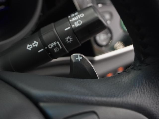 ���p�h���V�t�g�������I�[�g�}�`�b�N�Ԃł��~�b�V�����Ԃ̂悤�ȃt�B�[�����O���y���߂܂��B�G���W���u���[�L���g���������ɂ��𗧂��܂��B