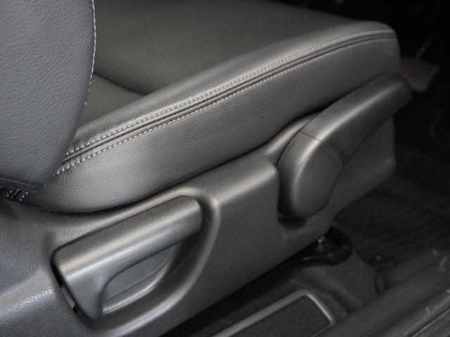 ���V�[�g�n�C�g�A�W���X�^�[���^�]�Ȃ��㉺�ɍ������߂��ł��܂��I�^�]�|�W�V������̊i�ɍ��킹�ăV�[�g�����ł��܂��B