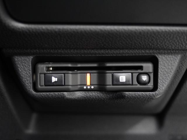 クロストレック リミテッド　ワンオーナー　１１インチナビ　全周囲カメラ　ＥＴＣ　クルーズコントロール　Ｂｌｕｅｔｏｏｔｈ接続　シートヒーター　障害物センサー　純正アルミホイール　フルセグ　パワーシート（5枚目）