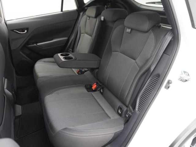 クロストレック リミテッド　ワンオーナー　１１インチナビ　全周囲カメラ　ＥＴＣ　クルーズコントロール　Ｂｌｕｅｔｏｏｔｈ接続　シートヒーター　障害物センサー　純正アルミホイール　フルセグ　パワーシート（9枚目）