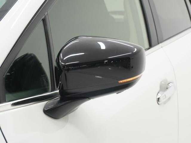 クロストレック リミテッド　ワンオーナー　１１インチナビ　全周囲カメラ　ＥＴＣ　クルーズコントロール　Ｂｌｕｅｔｏｏｔｈ接続　シートヒーター　障害物センサー　純正アルミホイール　フルセグ　パワーシート（31枚目）