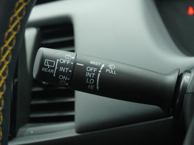 フィット ＲＳ　ワンオーナー　禁煙車　ＥＴＣ２．０　ドラレコ　バックカメラ　アダプティブクルーズコントロール　Ｂｌｕｅｔｏｏｔｈ接続　オートマチックハイビーム　障害物センサー　純正アルミホイール　フルセグＴＶ（61枚目）