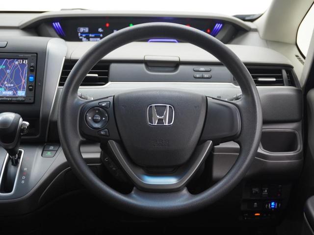 フリード Ｇ　ワンオーナー　禁煙車　７インチ純正ナビ　ＥＴＣ　バックカメラ　片側電動スライドドア　Ｂｌｕｅｔｏｏｔｈ　ＬＥＤヘッドライト　スペアキー　ＤＶＤ再生　フルセグ　ＵＳＢ接続　オートライト　横滑り防止装置（45枚目）