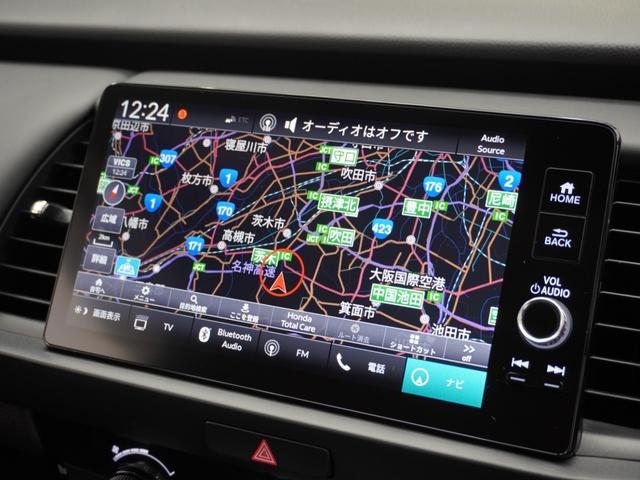 フィット ホーム　ワンオーナー車　ホンダコネクトナビ　バックカメラ　障害物センサー　前後ドラレコ　ＥＴＣ２．０　Ｂｌｕｅｔｏｏｔｈ　ＵＳＢ入力端子　フルセグ　ＬＥＤオートライト　衝突被害軽減ブレーキ　サイドエアバック（3枚目）
