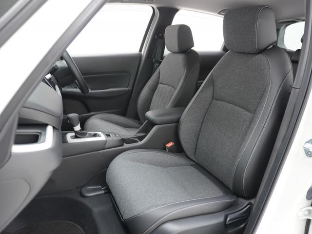 フィット ホーム　ワンオーナー車　ホンダコネクトナビ　バックカメラ　障害物センサー　前後ドラレコ　ＥＴＣ２．０　Ｂｌｕｅｔｏｏｔｈ　ＵＳＢ入力端子　フルセグ　ＬＥＤオートライト　衝突被害軽減ブレーキ　サイドエアバック（10枚目）