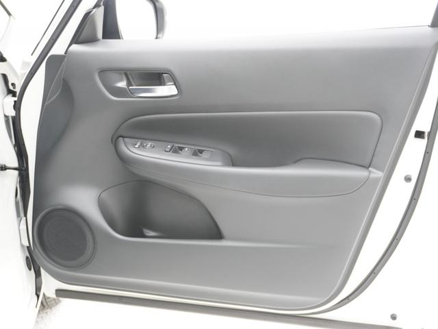 フィット ホーム　ワンオーナー車　ホンダコネクトナビ　バックカメラ　障害物センサー　前後ドラレコ　ＥＴＣ２．０　Ｂｌｕｅｔｏｏｔｈ　ＵＳＢ入力端子　フルセグ　ＬＥＤオートライト　衝突被害軽減ブレーキ　サイドエアバック（46枚目）