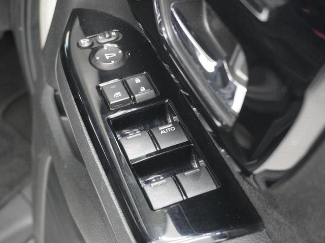 N-BOXカスタム L・スロープ ワンオーナー 禁煙車 福祉車両 7ンチナビ バックカメラ ETC 両側電動スライドドア アダプティブクルーズコントロール シートヒーター Bluetooth 衝突被害軽減ブレーキ スマートキー(52枚目)