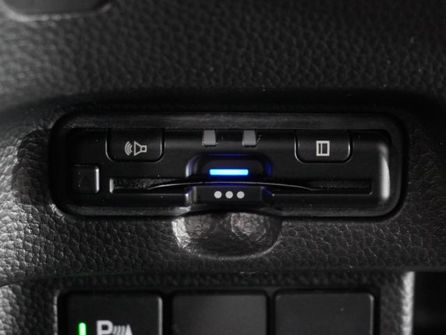 Ｎ－ＢＯＸカスタム Ｌターボスタイル＋ブラック　２年保証ナビＤレコＲカメＥＴＣ両電扉ＢＴ地デジ（6枚目）