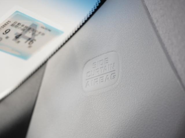 フィット ｅ：ＨＥＶホーム　１年保証ナビＤレコＲカメＥＴＣクルコンＢＴ地デジ（32枚目）