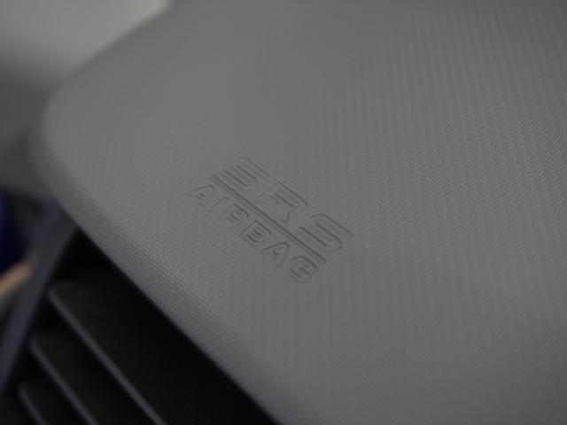 ���̓x�͓��X�̎ԗ�������񒸂��܂��Ă��肪�Ƃ��������܂��B���X�̔̔��ԗ��͂��̂قƂ�ǂ����Ђł̉����Ԃƃf���J�[�i�W���A����ԁj����\������A���S���Ă��w�����������܂���