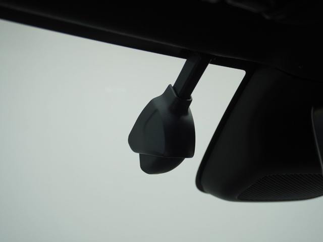 ヴェゼル ｅ：ＨＥＶＰＬａＹ　ワンオーナー　禁煙車　全周囲カメラ　ドラレコ　ＥＴＣ２．０　アダプティブクルーズコントロール　シートヒーター　Ｂｌｕｅｔｏｏｔｈ　ＵＳＢ入力端子　ＬＥＤヘッドライト　衝突被害軽減ブレーキ　スカイルーフ（6枚目）