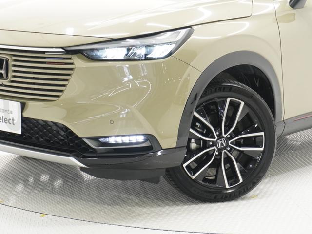ヴェゼル ｅ：ＨＥＶＰＬａＹ　ワンオーナー　禁煙車　全周囲カメラ　ドラレコ　ＥＴＣ２．０　アダプティブクルーズコントロール　シートヒーター　Ｂｌｕｅｔｏｏｔｈ　ＵＳＢ入力端子　ＬＥＤヘッドライト　衝突被害軽減ブレーキ　スカイルーフ（28枚目）
