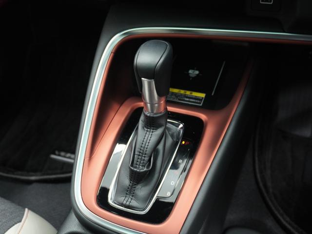 ヴェゼル ｅ：ＨＥＶＰＬａＹ　ワンオーナー　禁煙車　全周囲カメラ　ドラレコ　ＥＴＣ２．０　アダプティブクルーズコントロール　シートヒーター　Ｂｌｕｅｔｏｏｔｈ　ＵＳＢ入力端子　ＬＥＤヘッドライト　衝突被害軽減ブレーキ　スカイルーフ（66枚目）