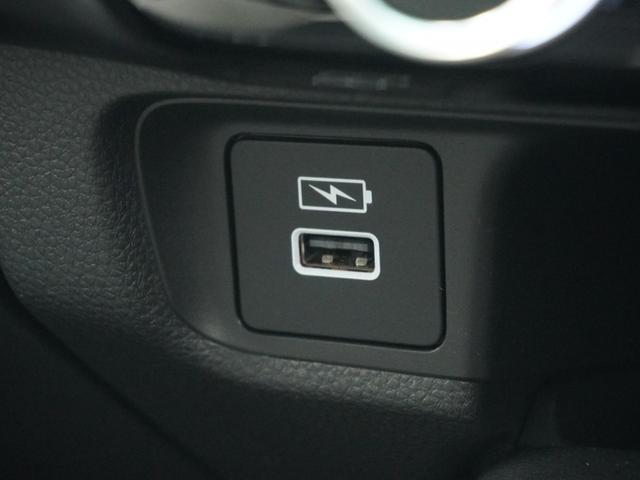 ヴェゼル ｅ：ＨＥＶＰＬａＹ　ワンオーナー　禁煙車　全周囲カメラ　ドラレコ　ＥＴＣ２．０　アダプティブクルーズコントロール　シートヒーター　Ｂｌｕｅｔｏｏｔｈ　ＵＳＢ入力端子　ＬＥＤヘッドライト　衝突被害軽減ブレーキ　スカイルーフ（71枚目）