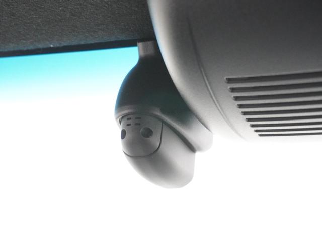 Ｎ－ＢＯＸカスタム Ｌターボ　ワンオーナー　８インチナビ　バックカメラ　ドラレコ　ＥＴＣ　両側電動スライドドア　アダプティブクルーズコントロール　シートヒーター　Ｂｌｕｅｔｏｏｔｈ　ＬＥＤヘッドライト　衝突被害軽減ブレーキ（6枚目）