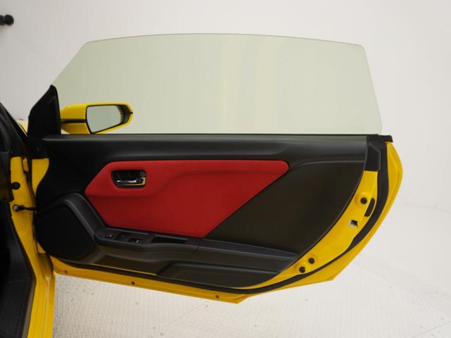 �������e�i���X�p�b�N�i�܂����`���I�j���@��_����Ԍ��A�g������������������_���ɉ����āA�G���W���I�C���E�I�C���t�B���^�[���̌������p�b�N�ɂ����̂��܂����`���I�ł��B