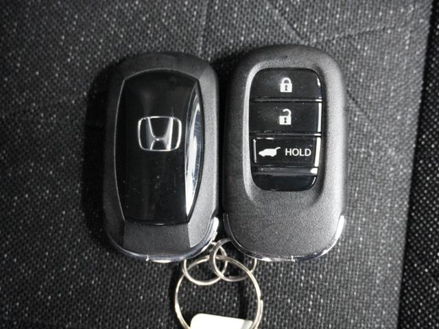 ヴェゼル ｅ：ＨＥＶＺ　ワンオーナー　禁煙車　９インチナビ　全周囲カメラ　ドラレコ　ＥＴＣ２．０対応　アダプティブクルーズ　シートヒーター　Ｂｌｕｅｔｏｏｔｈ　ＵＳＢ入力端子　ＬＥＤヘッドライト　衝突被害軽減ブレーキ（36枚目）