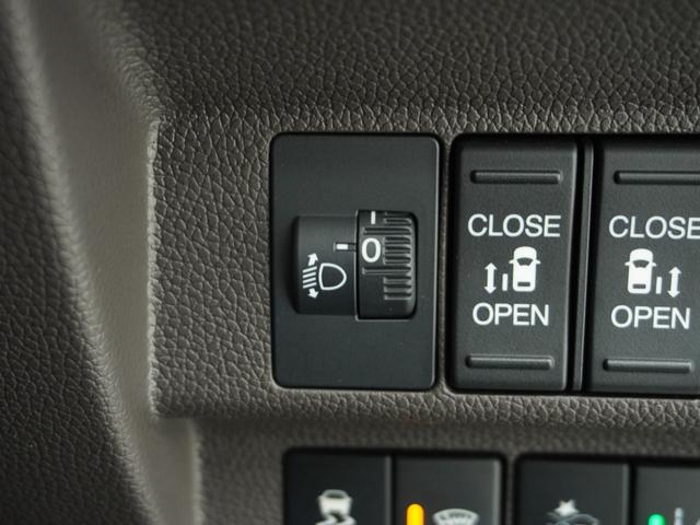 フリード Ｇ・ホンダセンシング　ワンオーナー車　７インチナビ（純正用品ＶＸＭ－２２４ＶＦｉ）　バックカメラ　ＥＴＣ　両側電動スライドドア　シートヒーター　Ｂｌｕｅｔｏｏｔｈ　衝突被害軽減ブレーキ　フルセグ　ＣＤ／ＤＶＤ再生可（47枚目）