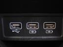 ◆USBポート◆使いやすい場所に装備されています。