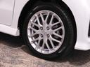 ◆アルミホイール装着車です!これで足元まわりもおしゃれにきまります!
