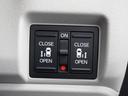 Ｎ－ＢＯＸ ベースグレード　２年保証当社試乗車ナビＤレコＲカメＥＴＣ両電扉　渋滞追従クルーズ　Ｂｌｕｅｔｏｏｔｈ　障害物センサー　シートヒーター　オートハイビーム　デイライト　オートブレーキホールド　スペアキー有り（6枚目）