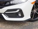 ◆フォグライト◆ 霧などの悪天候時、自車の位置を示すとともに前方や路肩が見えずらい時、近い位置をワイドに照らしてくれます