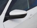 ◆ドアミラーウインカー◆ドアミラーにウインカーを装備しています。対向車に自身の進行方向を合図し安全に運転できます。