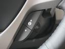 ハイブリッドプレミアムエディション　ワンオーナー　純正７インチナビ（ＶＸＭ－１６４ＶＦＸｉ）　フルセグ　リアカメラ　ＥＴＣ　両側電動ドア　ウォークスルー　クルーズコントロール　ＨＩＤオートライト　アイドリングストップ　Ｂｌｕｅｔｏｏｔｈ（44枚目）