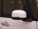 ◆ドアミラーウインカー◆ドアミラーにウインカーを装備しています。対向車に自身の進行方向を合図し安全に運転できます。