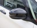 ◆ドアミラーウインカー◆ドアミラーにウインカーを装備しています。対向車に自身の進行方向を合図し安全に運転できます。