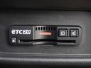 ◆ETC2.0装着◆進化したドライブ体験。料金収受システムだけだったETCが生まれ変わって、高速道路を賢く使うETC2.0に進化しました。多彩な情報サービスが便利で快適なドライブ体験を提供します。