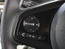 ◆オーディオリモコンスイッチ◆ハンドルにスイッチが装備されてます。視点をそらすことなく、ボリューム調整・オーディオソース切替・選曲が出来ます。安全運転しながら操作が可能になりました。