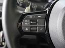 ◆オーディオリモコンスイッチ◆ハンドルにスイッチが装備されてます。視点をそらすことなく、ボリューム調整・オーディオソース切替・選曲が出来ます。安全運転しながら操作が可能になりました。