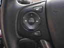 ◆オーディオリモコンスイッチ◆ハンドルにスイッチが装備されてます。視点をそらすことなく、ボリューム調整・オーディオソース切替・選曲が出来ます。安全運転しながら操作が可能になりました。
