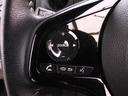 ◆オーディオリモコンスイッチ◆ハンドルにスイッチが装備されてます。視点をそらすことなく、ボリューム調整・オーディオソース切替・選曲が出来ます。安全運転しながら操作が可能になりました。