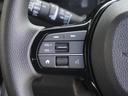 ◆オーディオリモコンスイッチ◆ハンドルにスイッチが装備されてます。視点をそらすことなく、ボリューム調整・オーディオソース切替・選曲が出来ます。安全運転しながら操作が可能になりました。