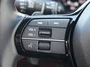 ◆オーディオリモコンスイッチ◆ハンドルにスイッチが装備されてます。視点をそらすことなく、ボリューム調整・オーディオソース切替・選曲が出来ます。安全運転しながら操作が可能になりました。