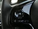 ◆オーディオリモコンスイッチ◆ハンドルにスイッチが装備されてます。視点をそらすことなく、ボリューム調整・オーディオソース切替・選曲が出来ます。安全運転しながら操作が可能になりました。
