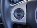 ◆オーディオリモコンスイッチ◆ハンドルにスイッチが装備されてます。視点をそらすことなく、ボリューム調整・オーディオソース切替・選曲が出来ます。安全運転しながら操作が可能になりました。