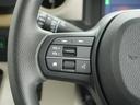 ◆オーディオリモコンスイッチ◆ハンドルにスイッチが装備されてます。視点をそらすことなく、ボリューム調整・オーディオソース切替・選曲が出来ます。安全運転しながら操作が可能になりました。