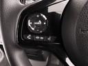◆オーディオリモコンスイッチ◆ハンドルにスイッチが装備されてます。視点をそらすことなく、ボリューム調整・オーディオソース切替・選曲が出来ます。安全運転しながら操作が可能になりました。