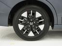 アルミホイール装着車です！これで足元まわりもおしゃれにきまります！