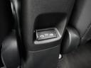 ＵＳＢチャージャーは後席用にも設置されています。長時間のドライブも安心です♪