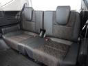 ご家族とスキーやキャンプ、または年に１回、親孝行の温泉旅行。そんな時にとても役に立つ広々３列目シート。普段は畳んでおいて荷物スペースにしても良いですね！