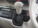 ◆ハンドル・インパネシフト◆シフトノブはインパネに配置されているので、運転席⇔助手席の移動が簡単。