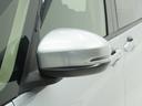 ◆ドアミラーウインカー◆ドアミラーにウインカーを装備しています。対向車に自身の進行方向を合図し安全に運転できます。